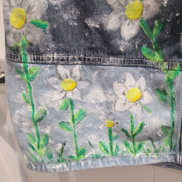 Hand Painted Denim Mini Skirt size 12 Daisy Field patchwork One of a Kind Rare - Picture 11 of 12